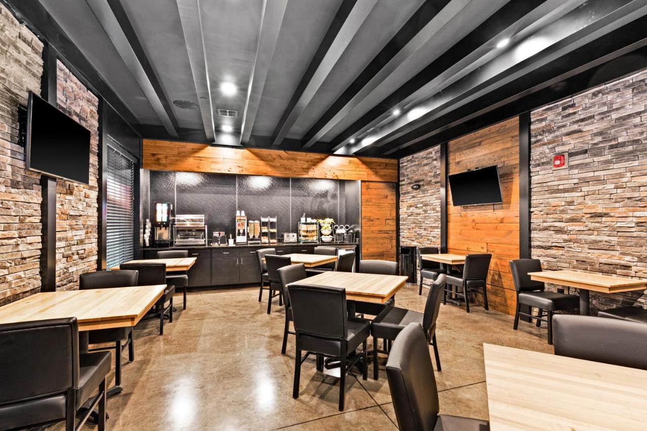 Cobblestone Hotel & Suites Superior Luaran gambar