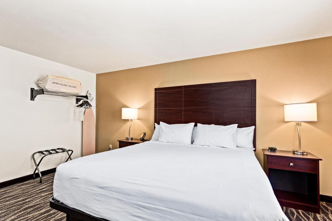 Cobblestone Hotel & Suites Superior Luaran gambar