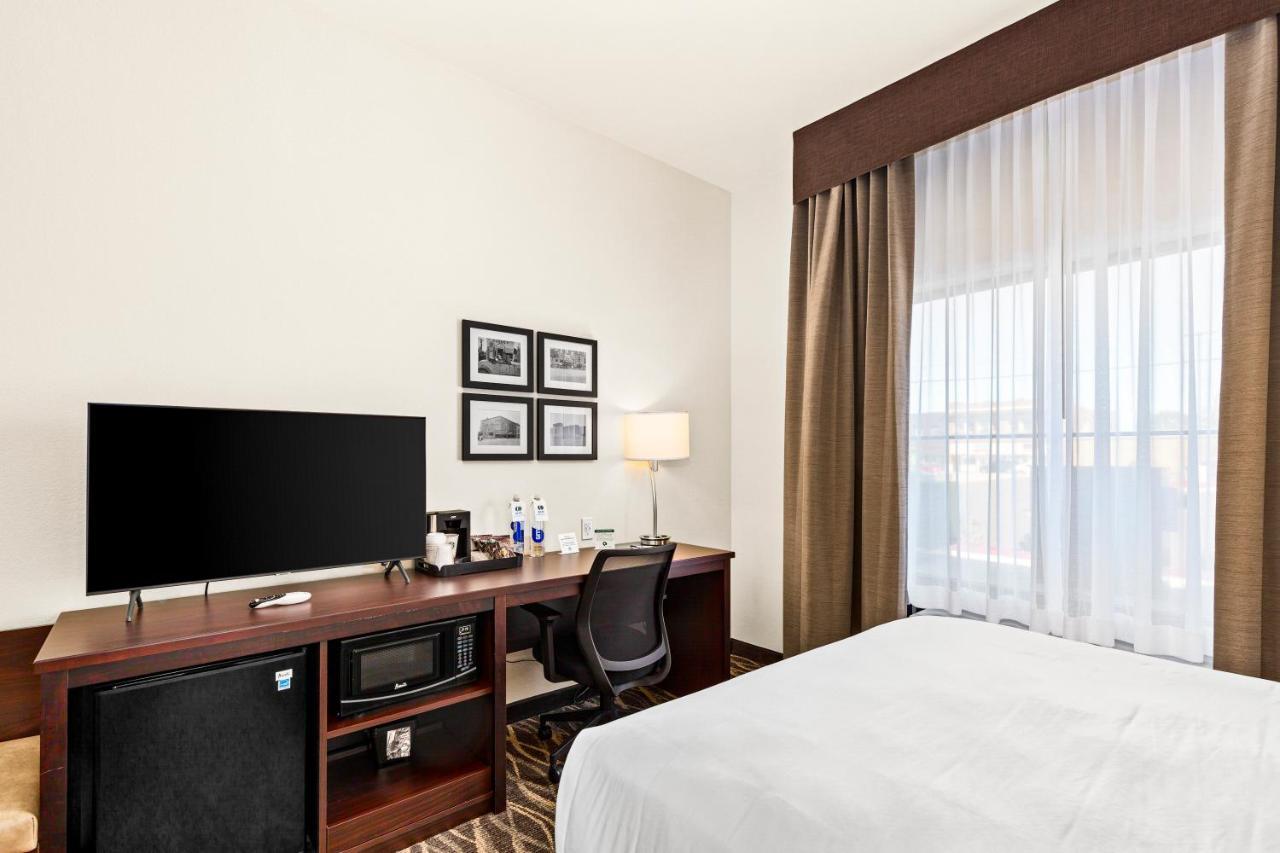Cobblestone Hotel & Suites Superior Luaran gambar