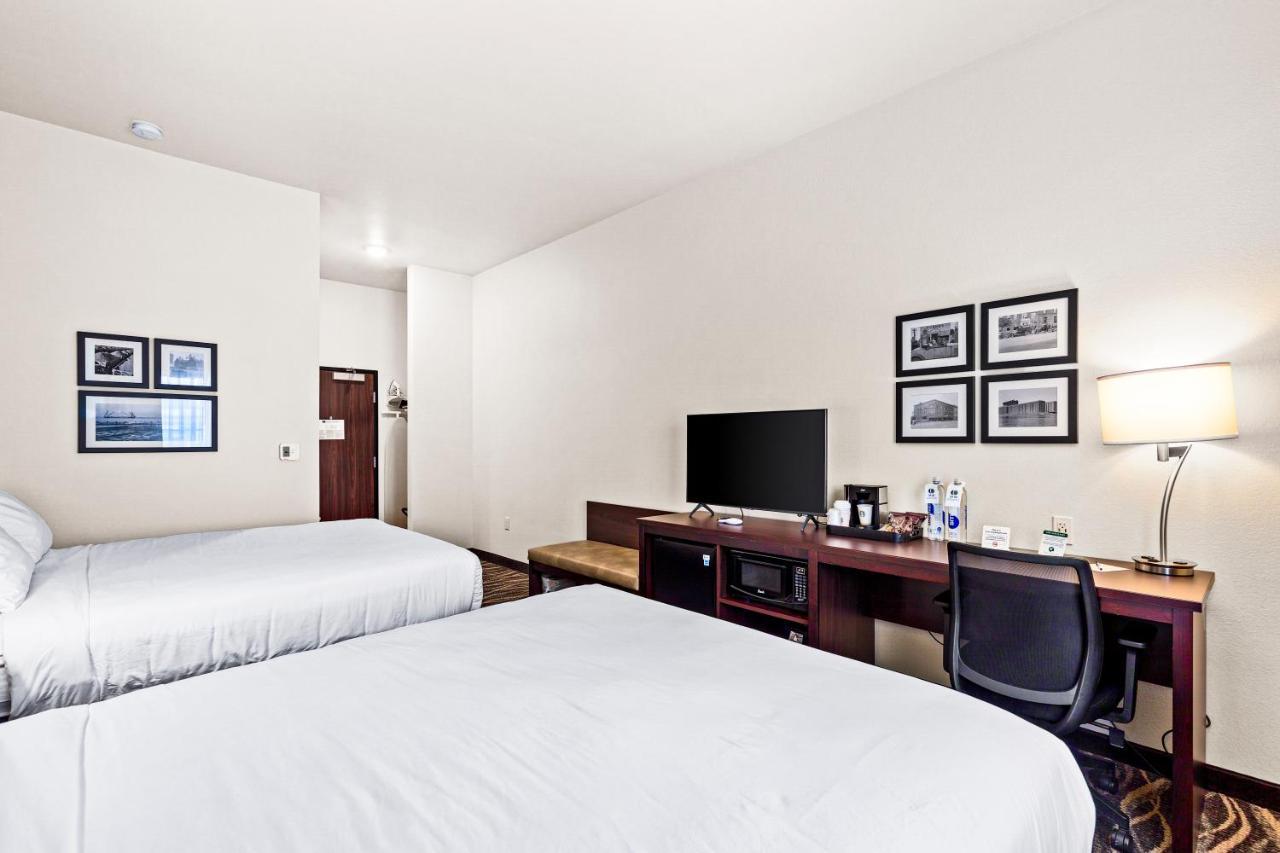 Cobblestone Hotel & Suites Superior Luaran gambar