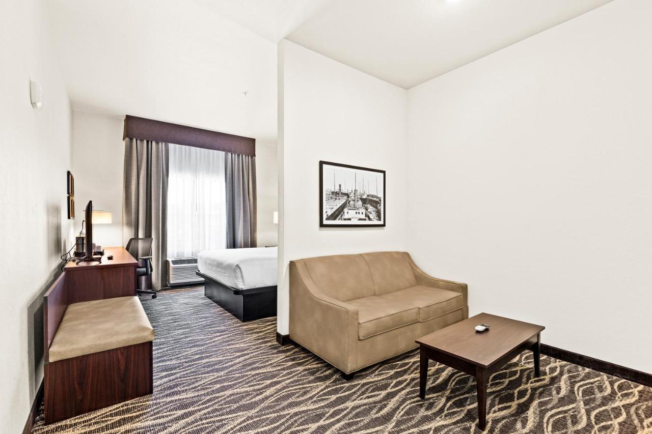 Cobblestone Hotel & Suites Superior Luaran gambar